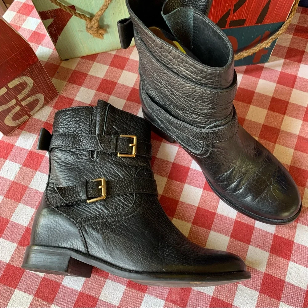 KATE SPADE Luxury Black Pebbled Leather Sabina Double Buckle Moto Boots, 7M